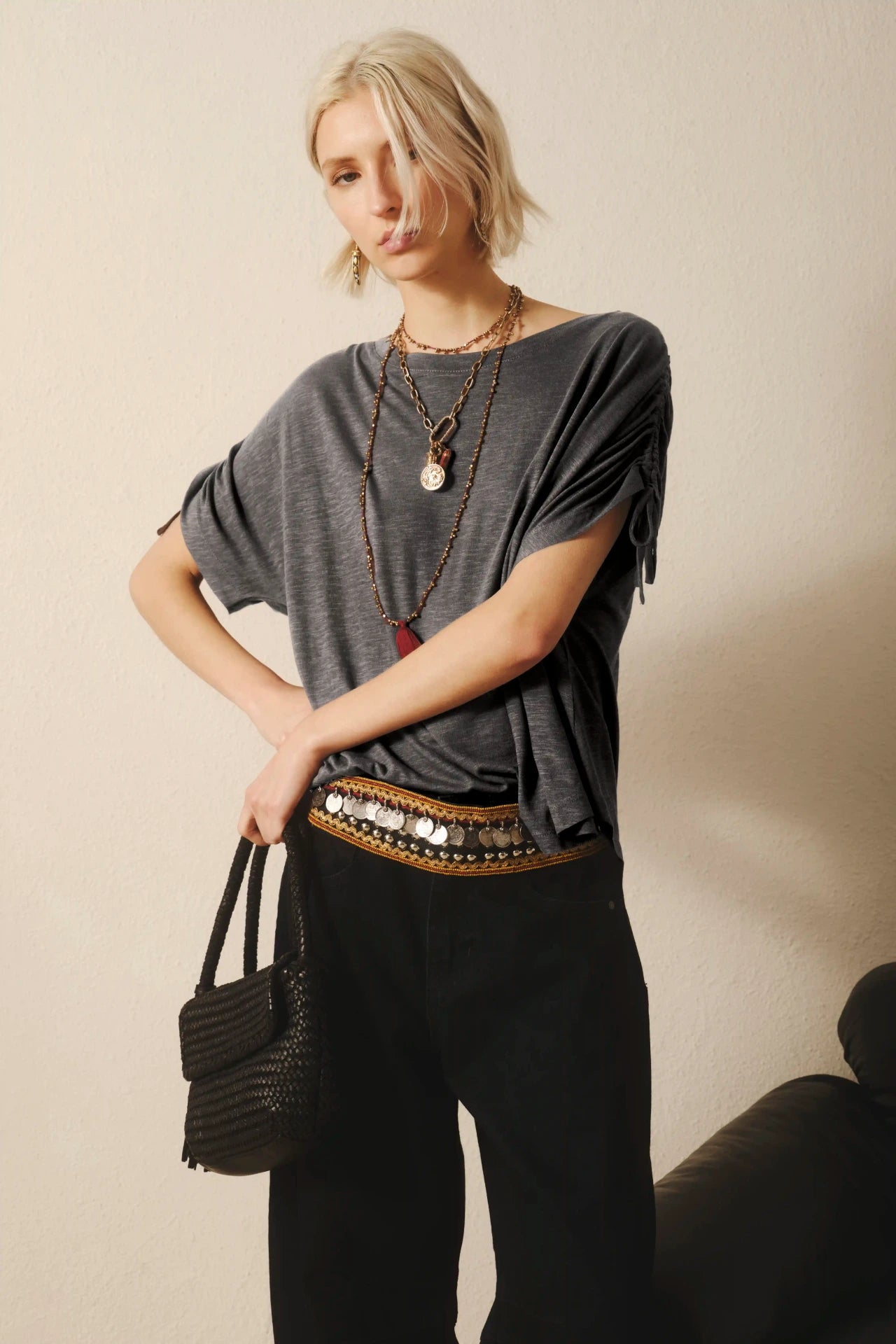 REMERA DESTROY GATHER